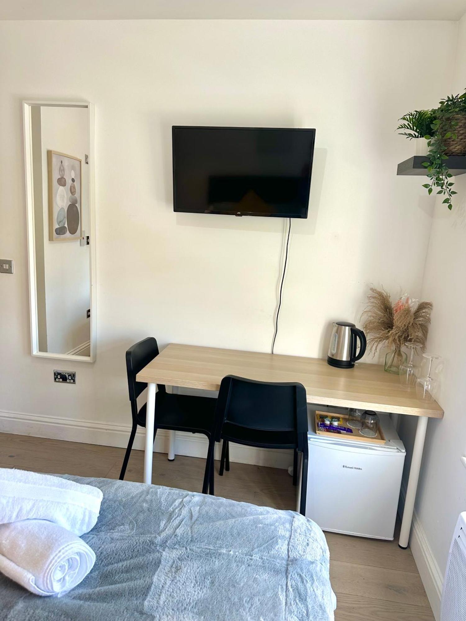 Cosy En-Suite Room In Stratford Londres Exterior foto